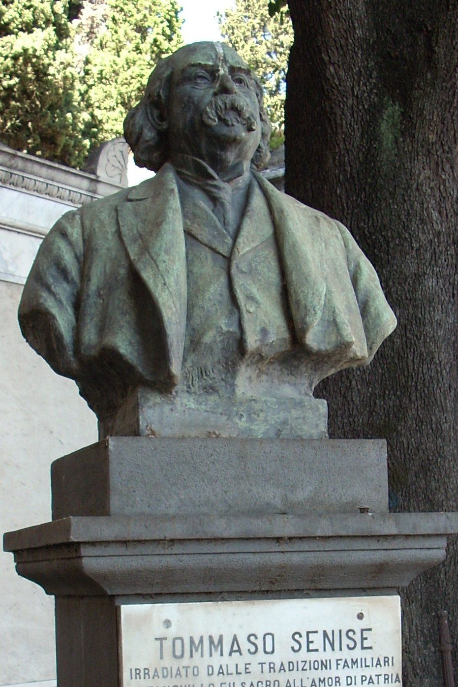 Tommaso Senise bust, Cimitero Poggioreale, Naples - 02.JPG